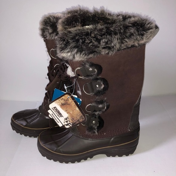 NWT Ladies Khombu Winter snow ski Boots Size 6 - Picture 1 of 7